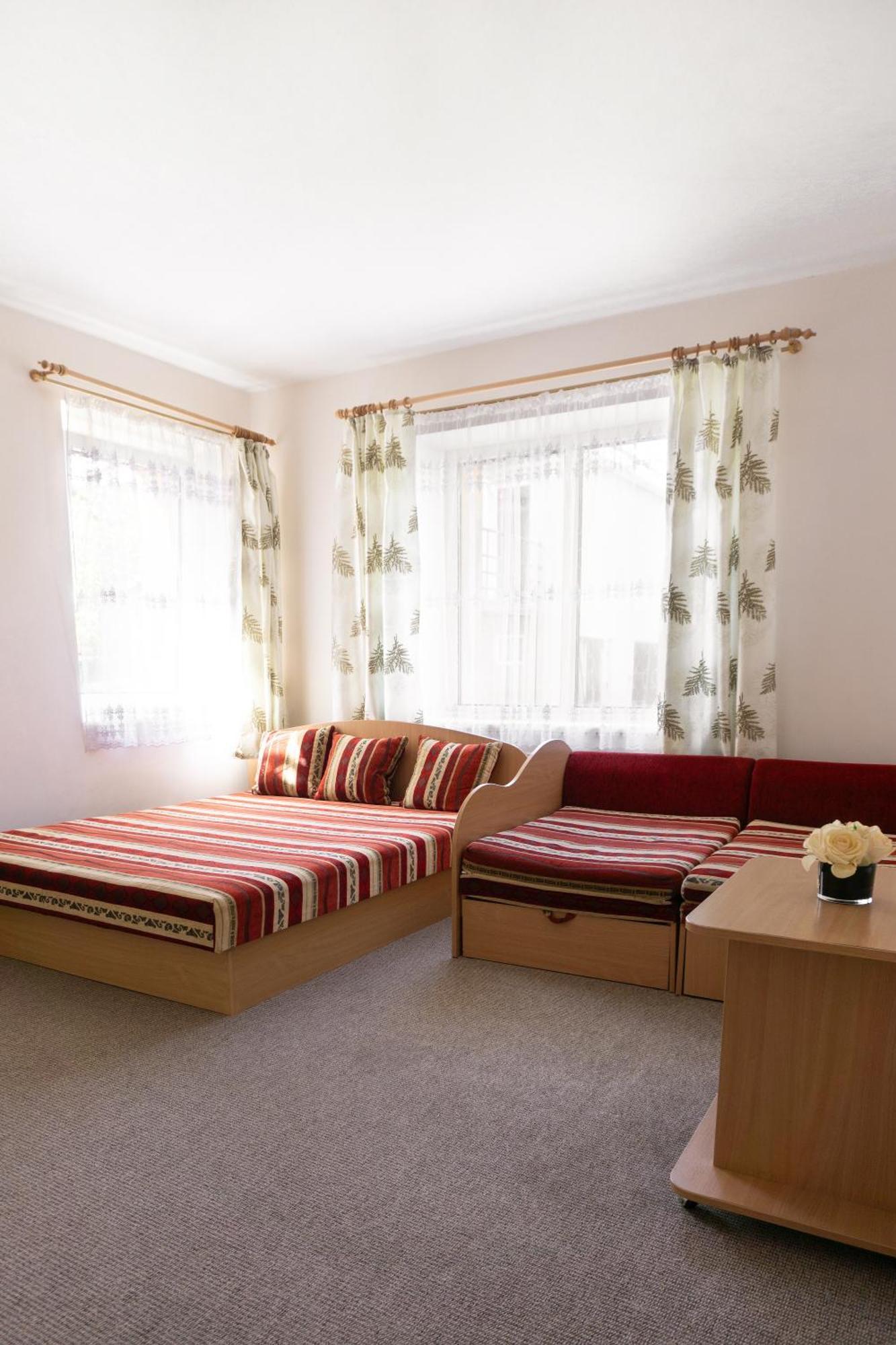Vila Janina Hotel Паланга Екстериор снимка